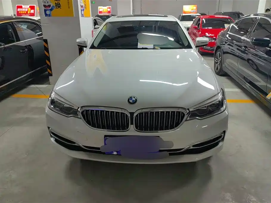 BMW 5 Series 2019 — фото 2