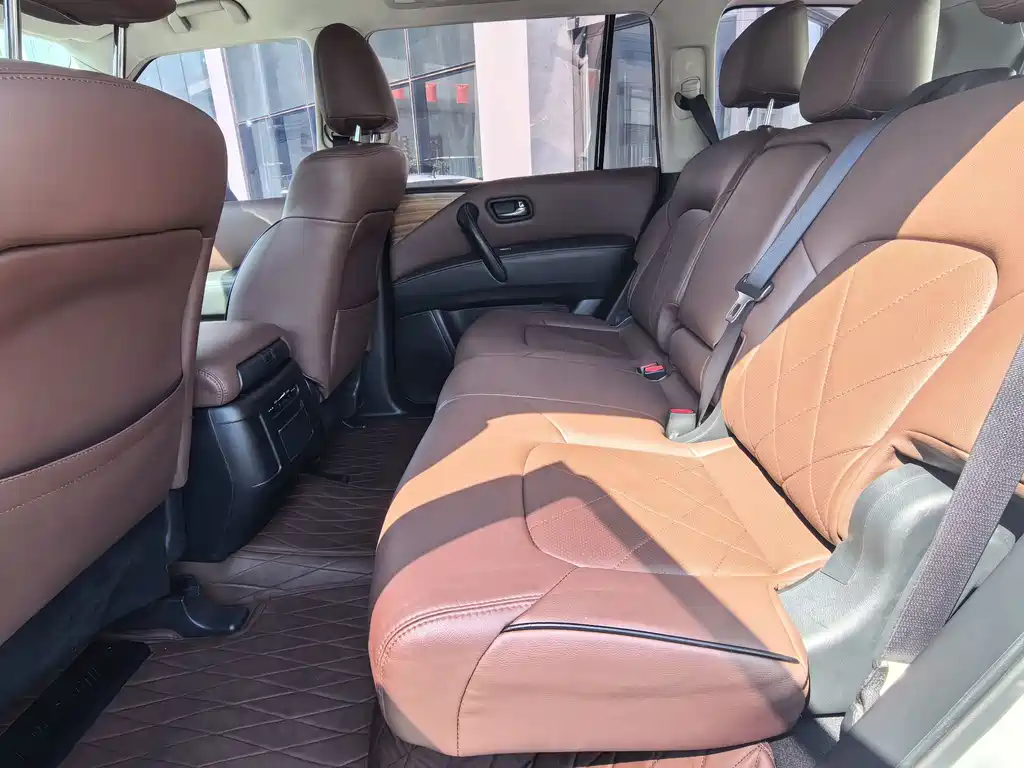 Nissan Patrol 2018 — фото 12