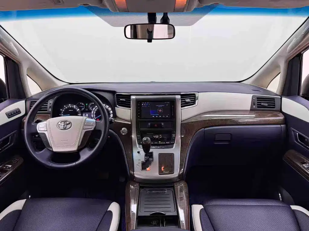 Toyota Alphard 2012 — фото 15