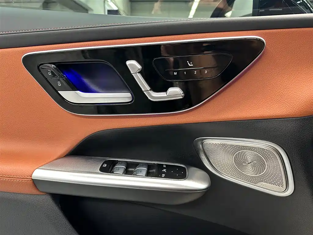 Mercedes-Benz GLC 2024