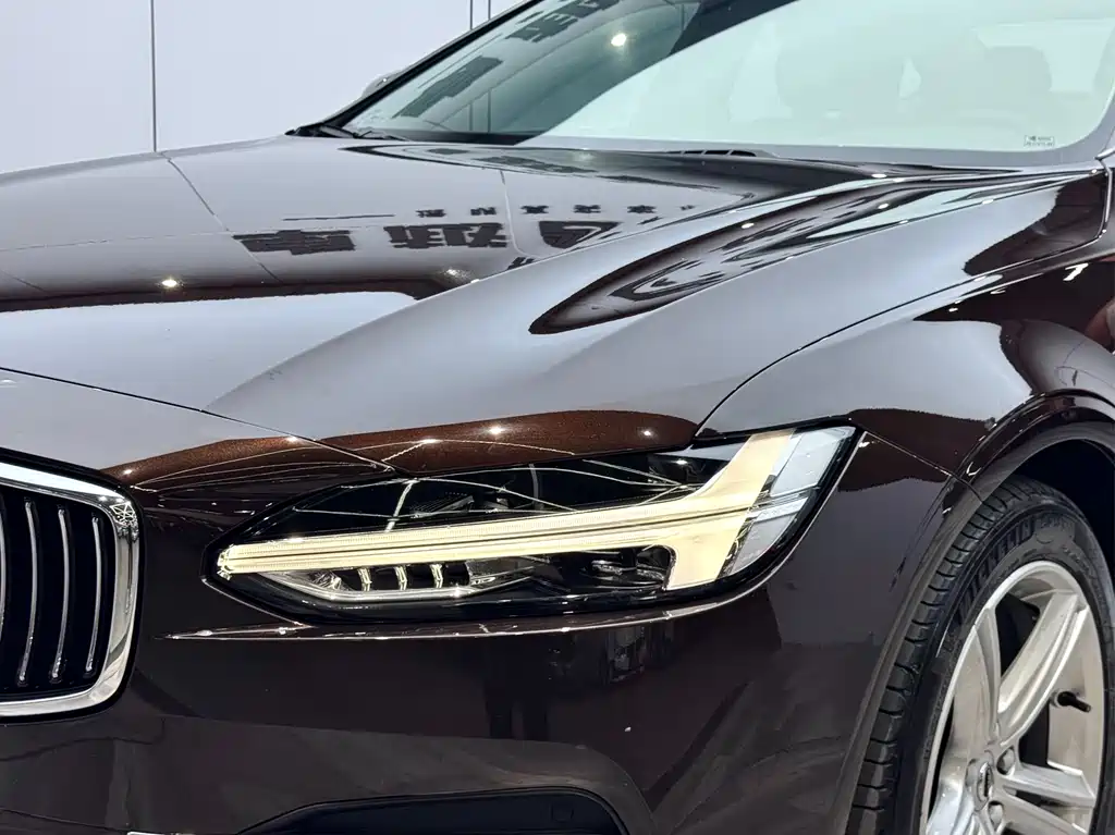 Volvo S90 2019 — фото 20