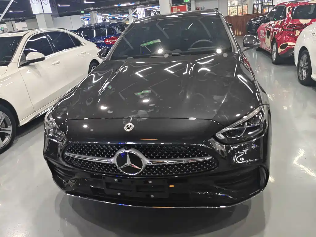 Mercedes-Benz C-Class 2025 — фото 2