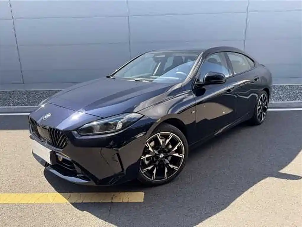 BMW 2 Series 2025 — фото 1