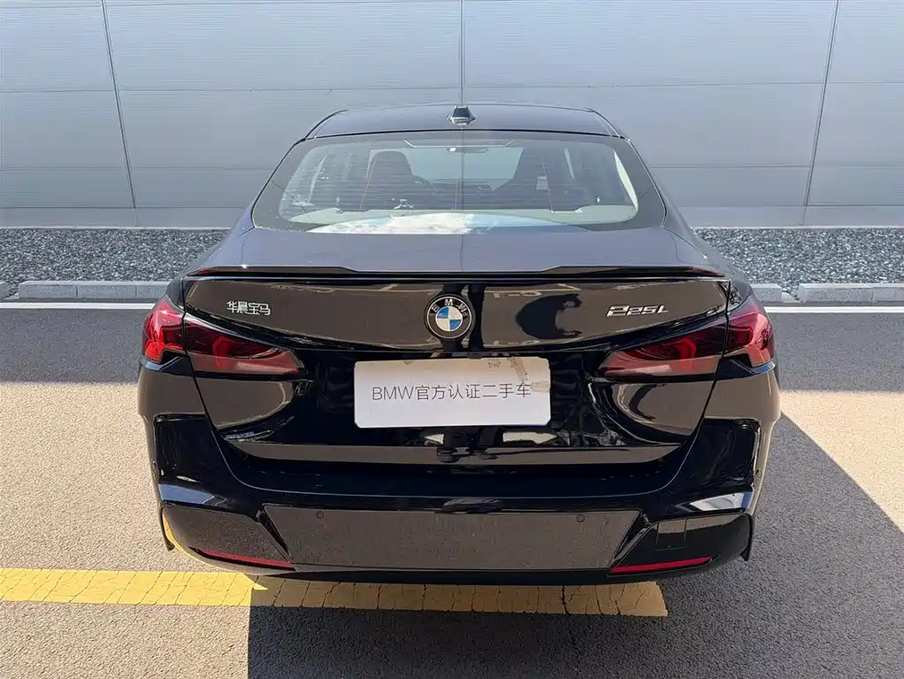 BMW 2 Series 2025 — фото 3