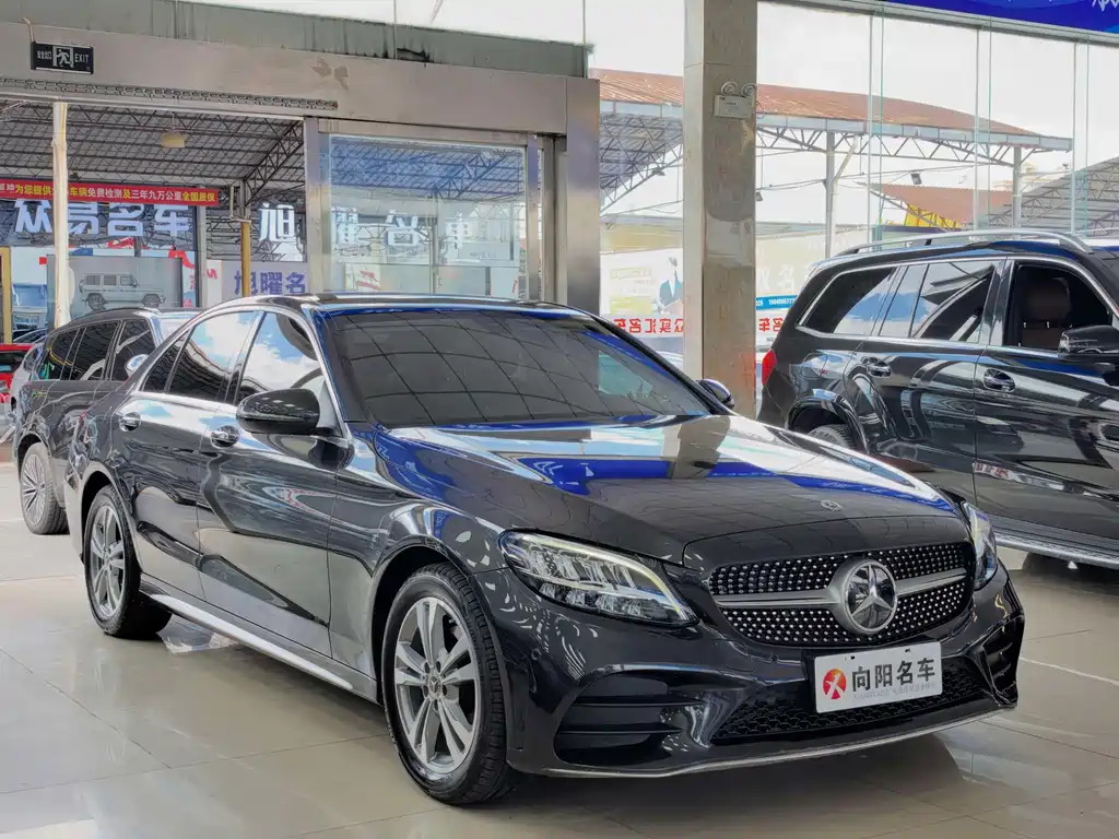 Mercedes-Benz C-Class 2022