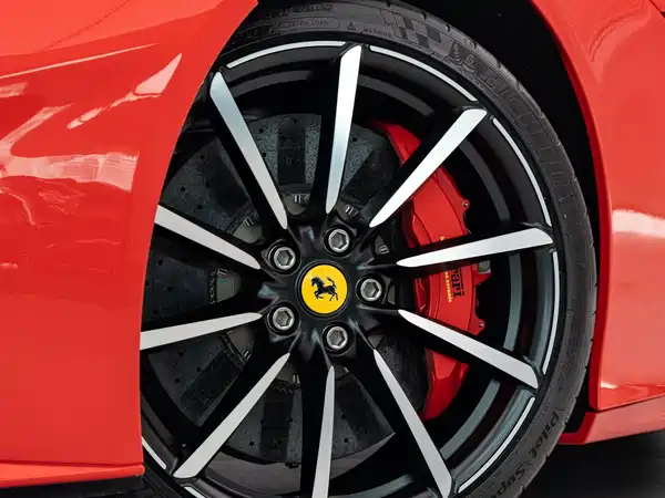 Ferrari F12berlinetta 2013