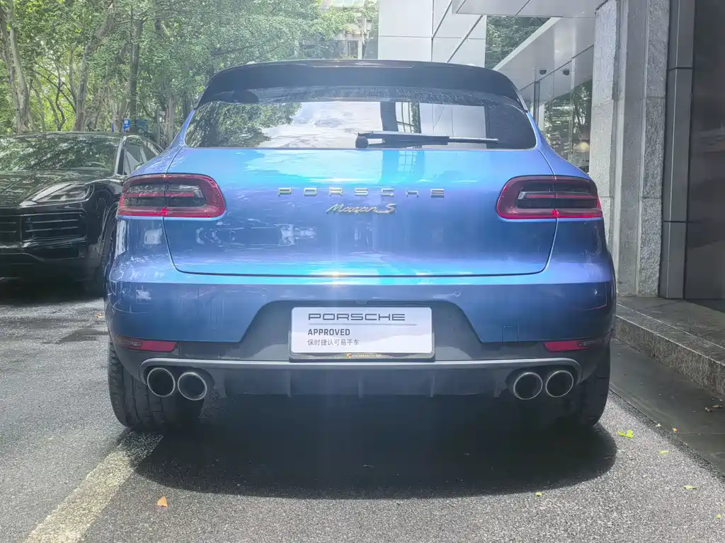 Porsche Macan 2016