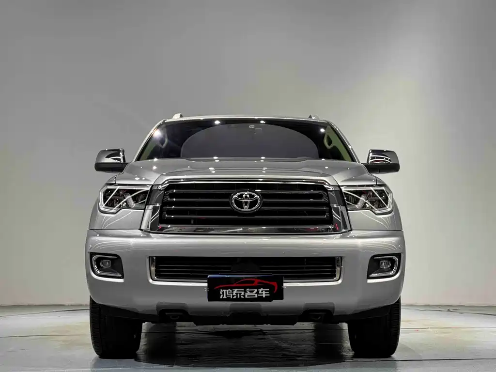 Toyota Sequoia 2024 — фото 3