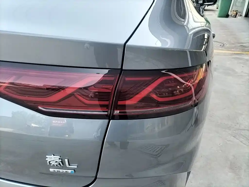 BYD Qin L 2025 — фото 8
