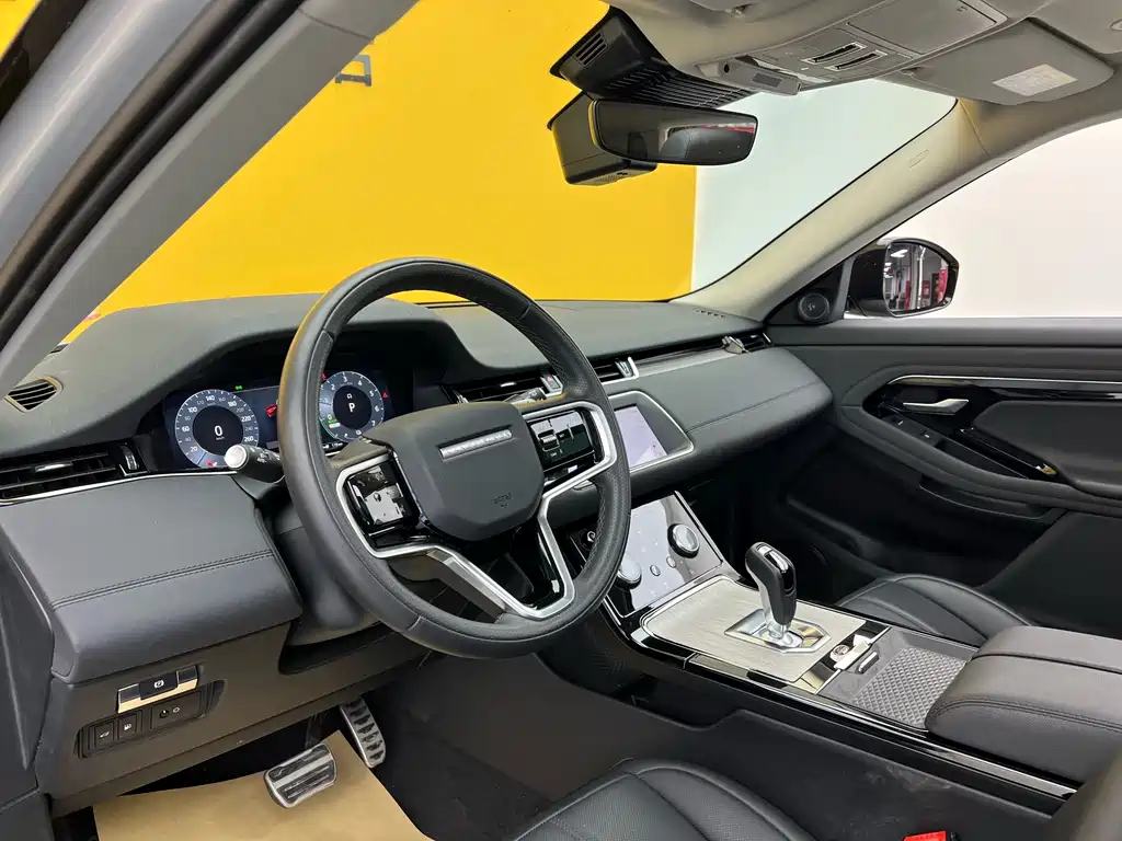 Land Rover Evoque PHEV 2024 — фото 5