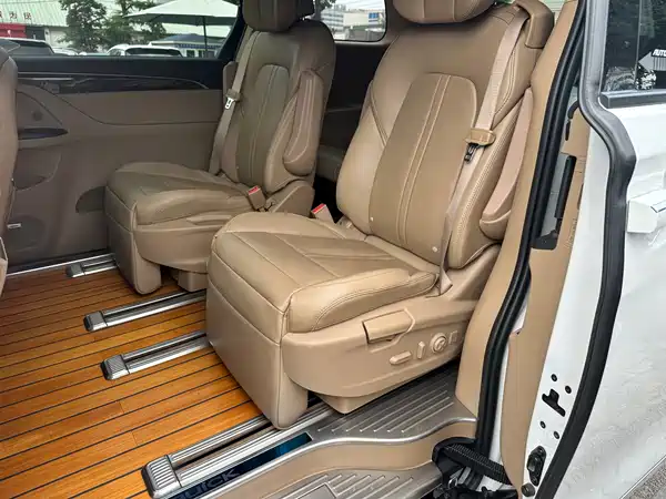 Buick GL8 2019
