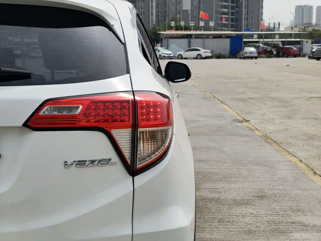 Honda Vezel 2019 — фото 7