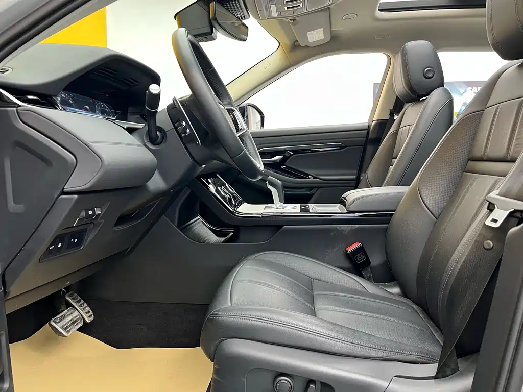 Land Rover Evoque PHEV 2024 — фото 7