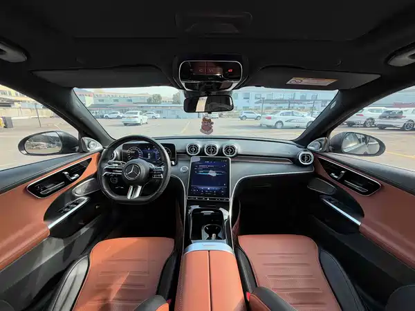 Mercedes-Benz C-Class 2022