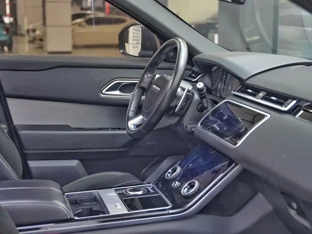 Land Rover Velar 2019 — фото 14