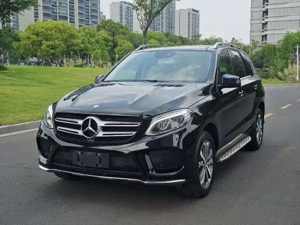 Mercedes-Benz GLE 2015