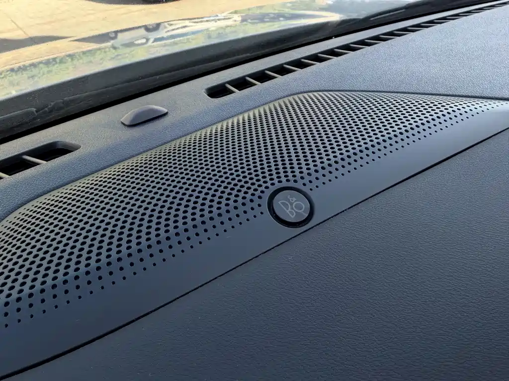 Ford Escape 2023 — фото 13