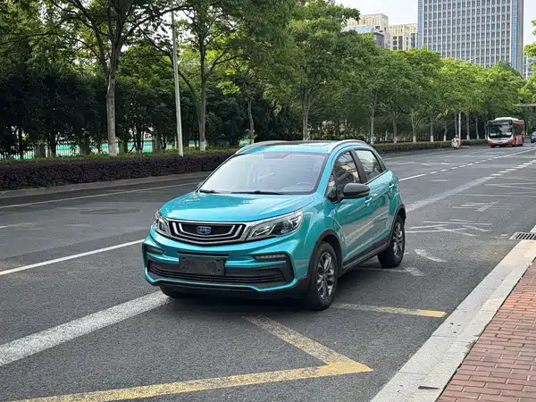 Geely Vision X3 2021