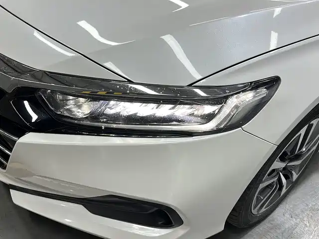 Honda Accord 2021 — фото 12
