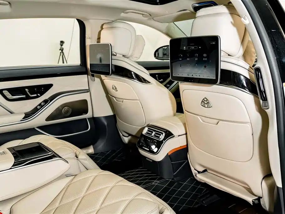 Mercedes-Benz S-Class 2023 — фото 21