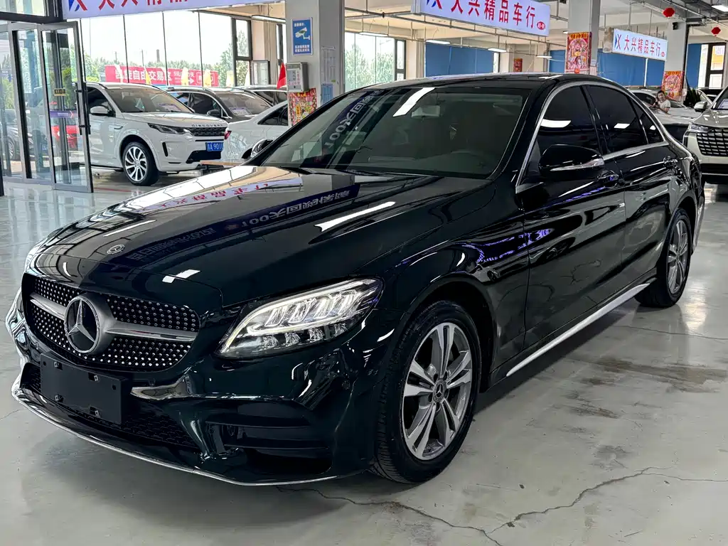 Mercedes-Benz C-Class 2020 — фото 1