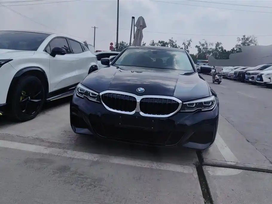 BMW 3 Series 2022