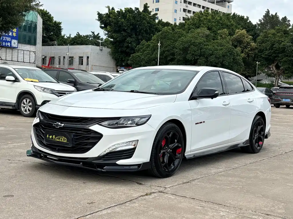 Chevrolet Malibu XL 2022 — фото 1