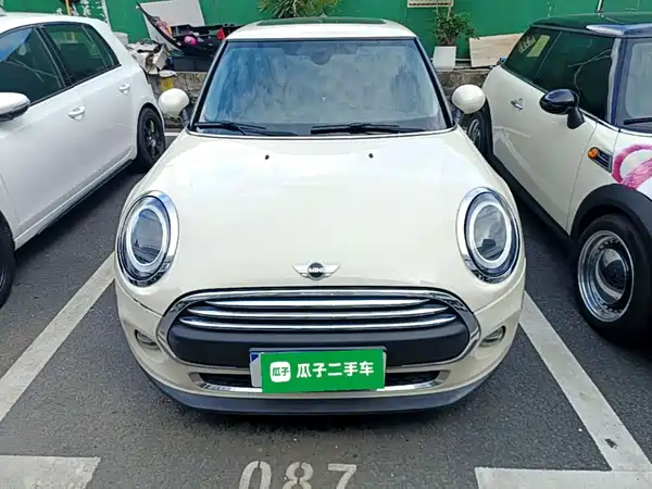 MINI 2015