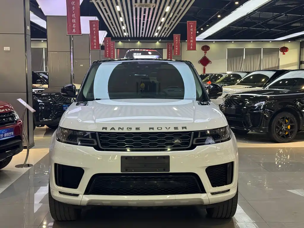 Land Rover Sport 2020 — фото 2