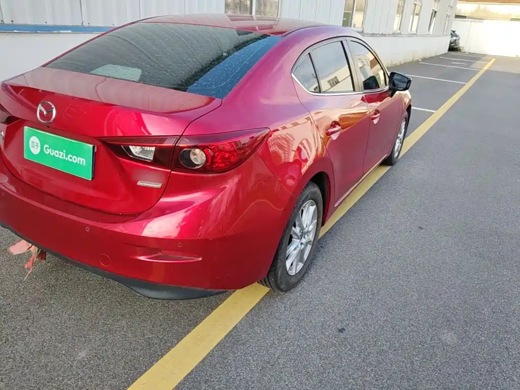 Mazda 3 Axela 2016 — фото 8