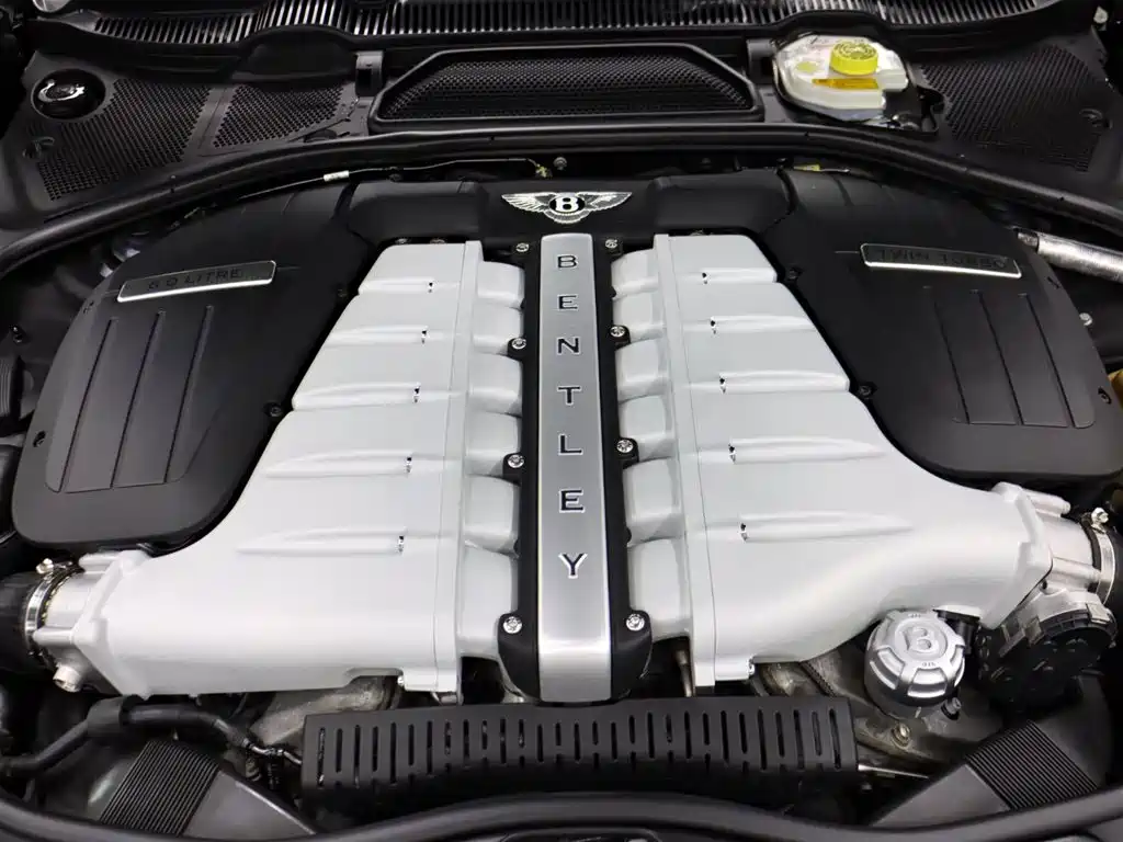 Bentley Flying Spur 2012 — фото 29