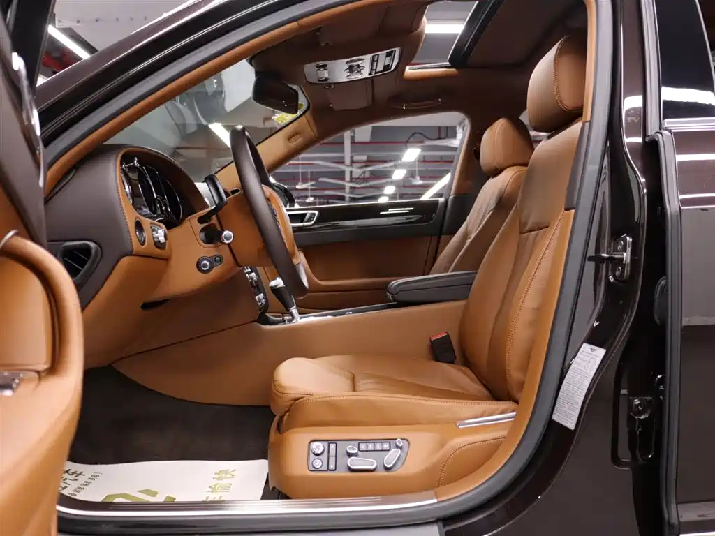Bentley Flying Spur 2012 — фото 7