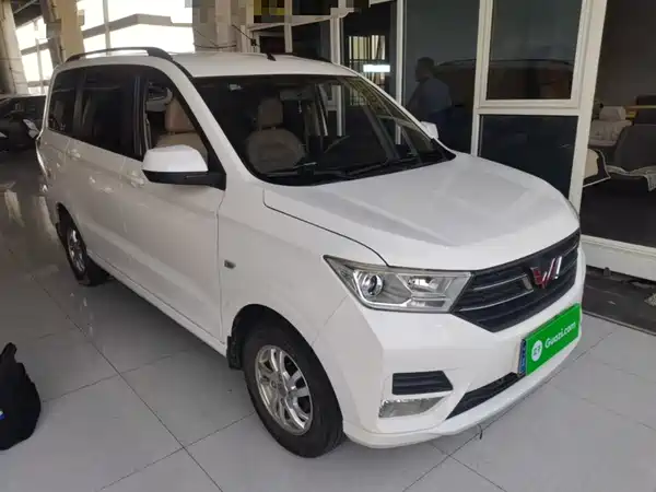 Wuling Hongguang 2019