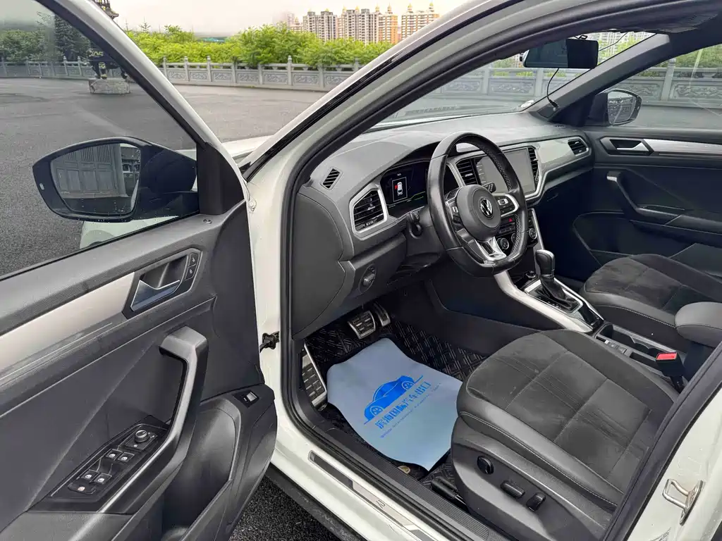 Volkswagen T-Roc 2022