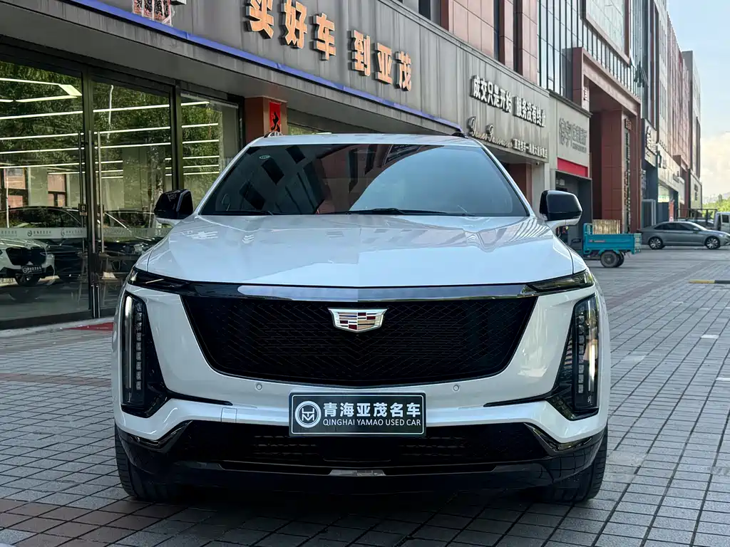 Cadillac XT5 2024 — фото 2