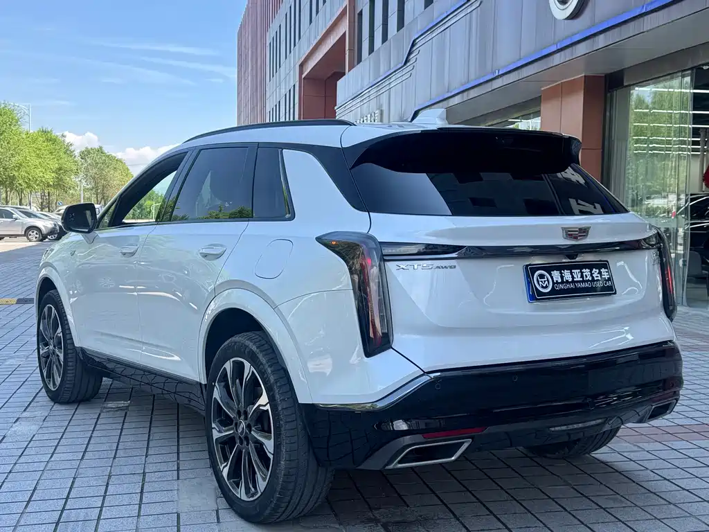 Cadillac XT5 2024 — фото 17
