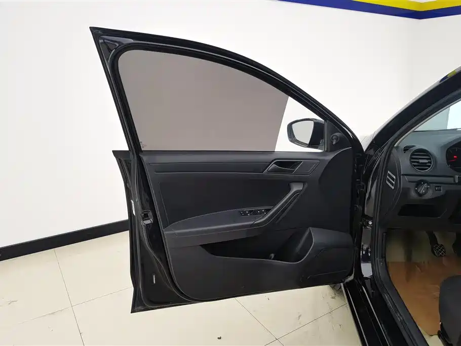 Volkswagen Jetta 2015