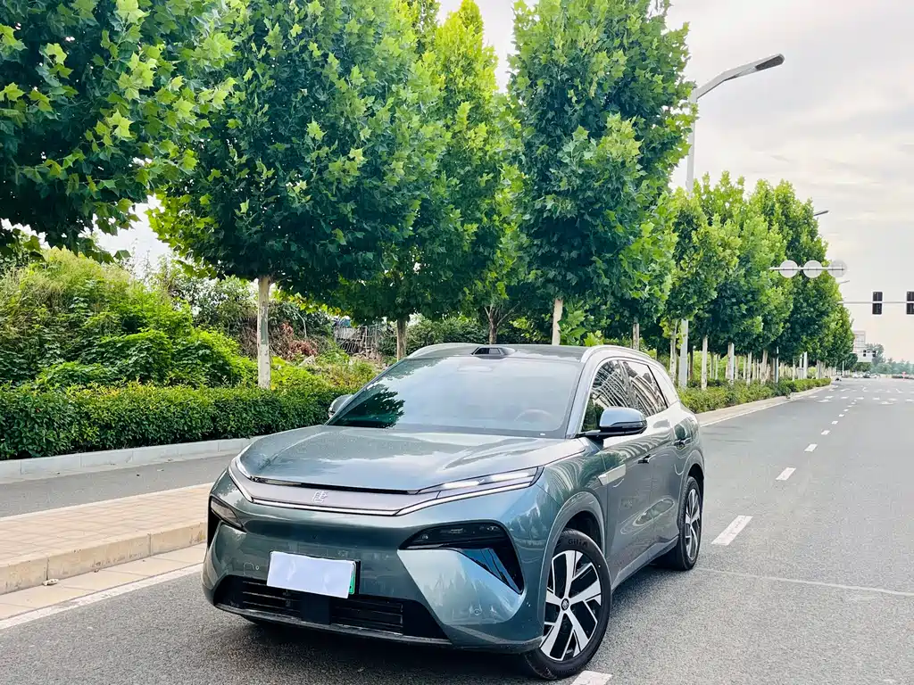 BYD Tang L 2026