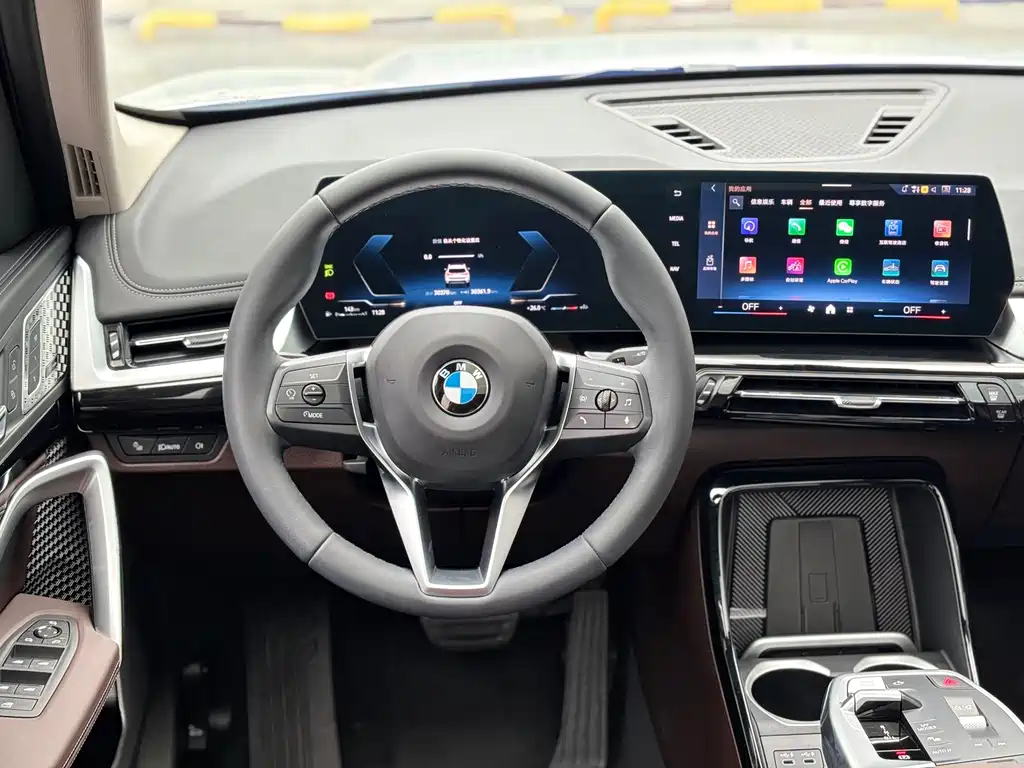 BMW X1 2024 — фото 9