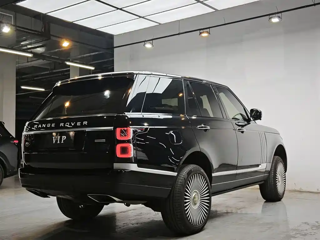 Land Rover Range Rover 2015 — фото 13