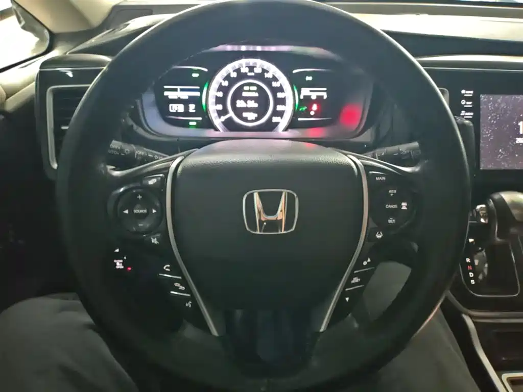 Honda Elysion 2021 — фото 11