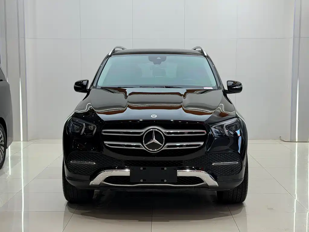 Mercedes-Benz GLE 2022 — фото 1