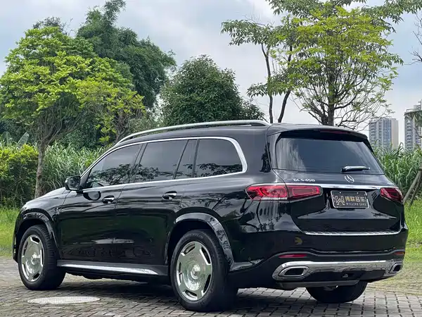 Mercedes-Benz GLS 2021