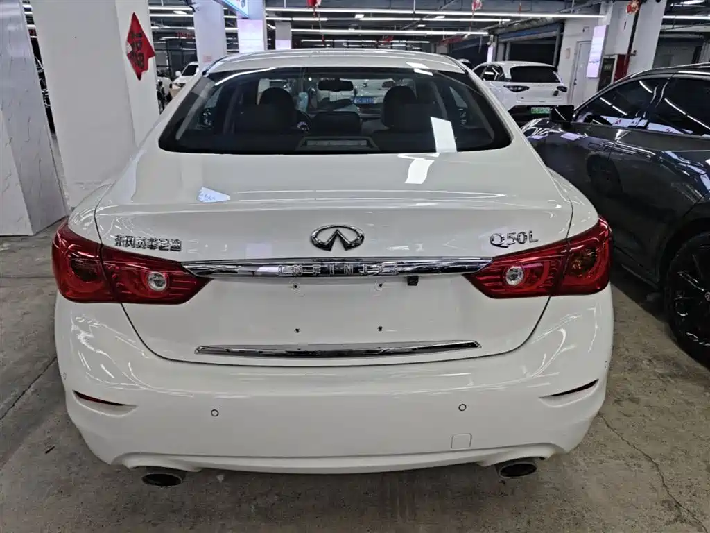 Infiniti Q50L 2017 — фото 6