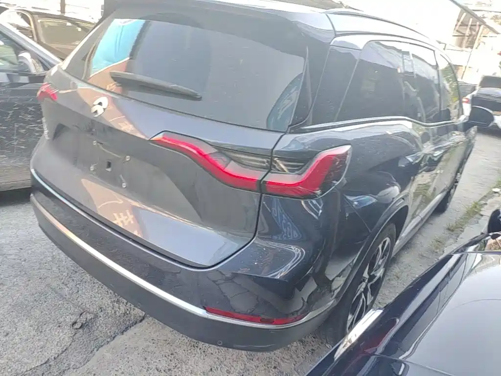 NIO ES8 2020