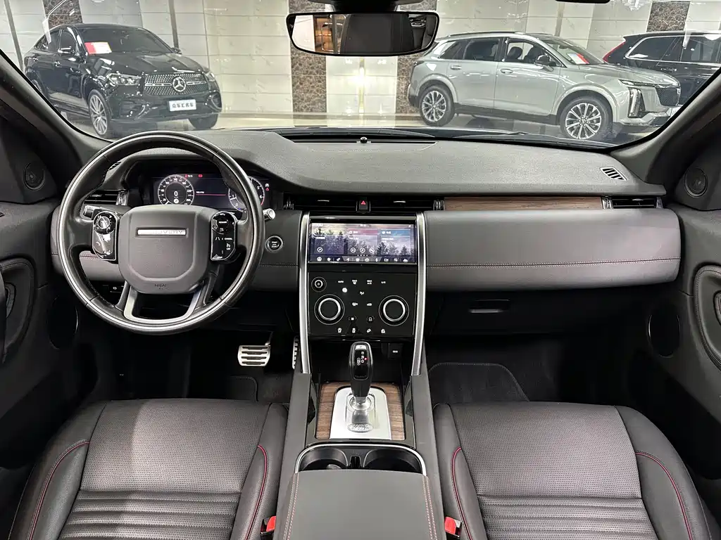 Land Rover Discovery Sport 2020 — фото 14