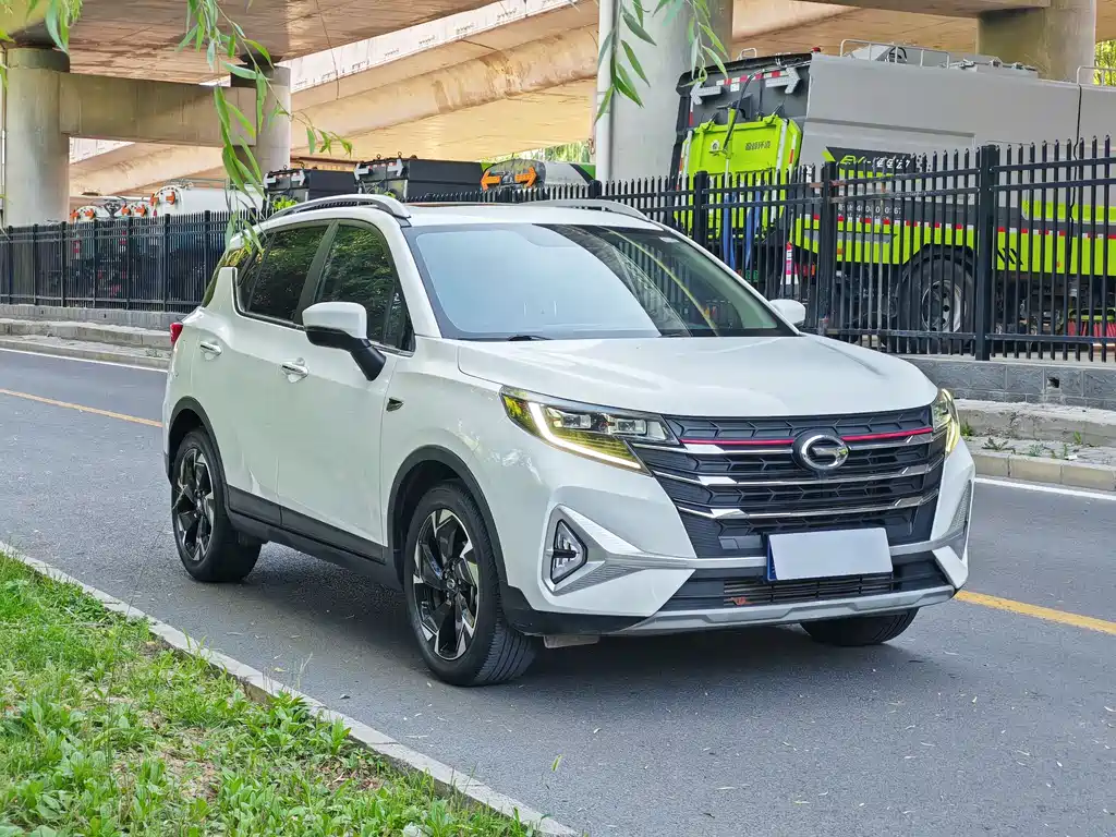 GAC Motor Trumpchi GS3 2022 — фото 3