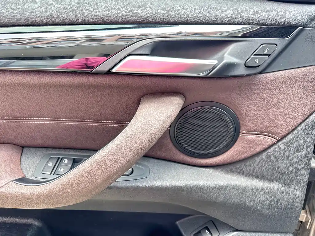 BMW X1 2020 — фото 16
