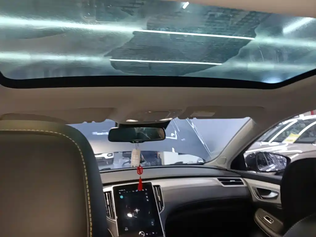 Roewe i6 MAX 2020 — фото 18