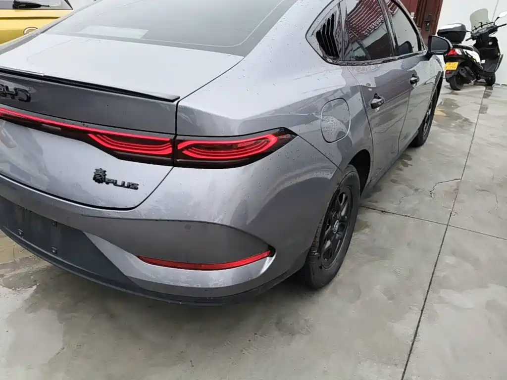 BYD Qin PLUS 2025 — фото 8